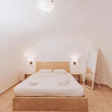 Gemini Cave Villa